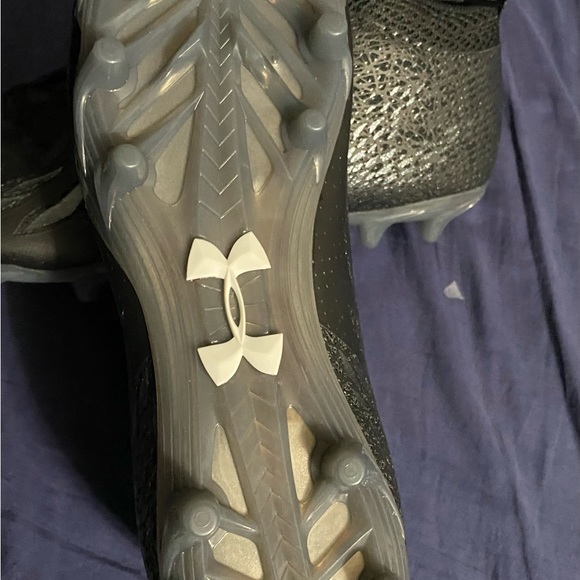 Under Armour Spotlight Men’s Football Speed Cleats (Size 13.5) Retails for $245 main image 8